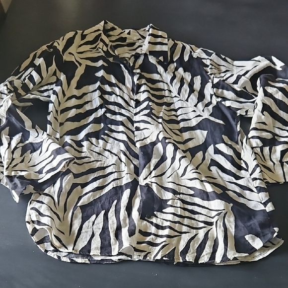 H&M Black and White Print Linen Shirt - Picture 1 of 3